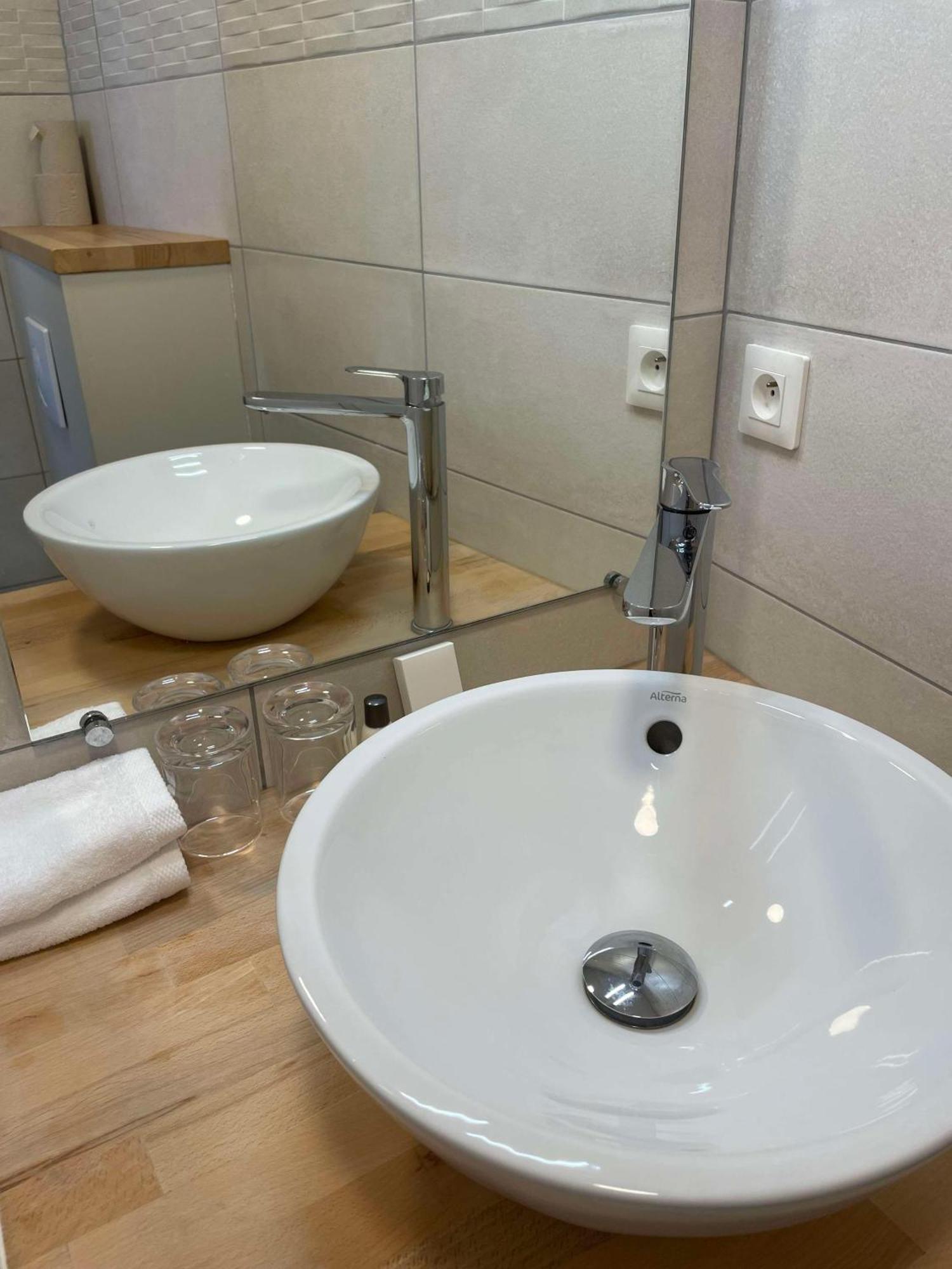 Brit Hotel Kara Sainte Anne D'Auray Εξωτερικό φωτογραφία